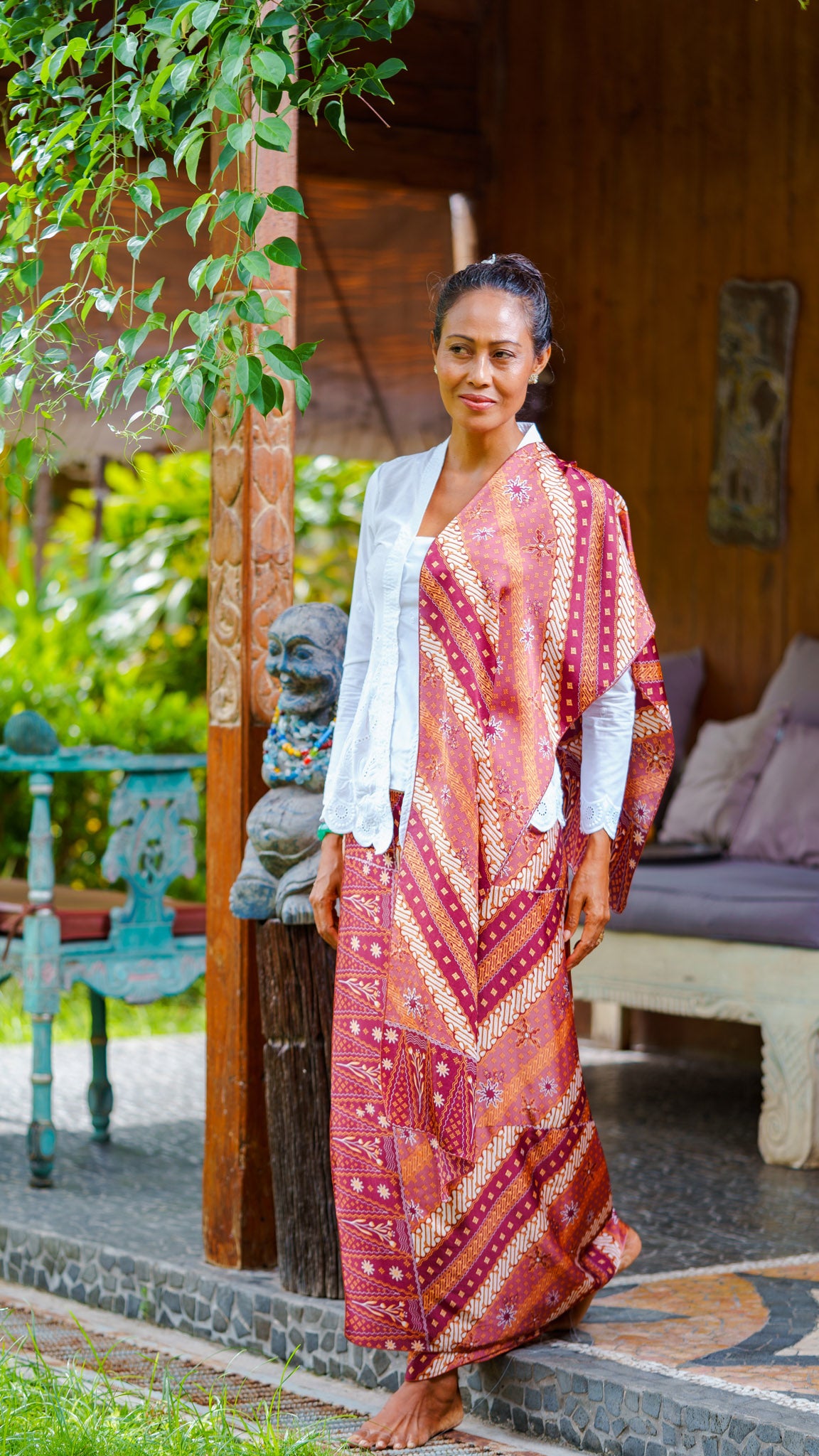 Seri Kartini: Syal di Bara Kartini