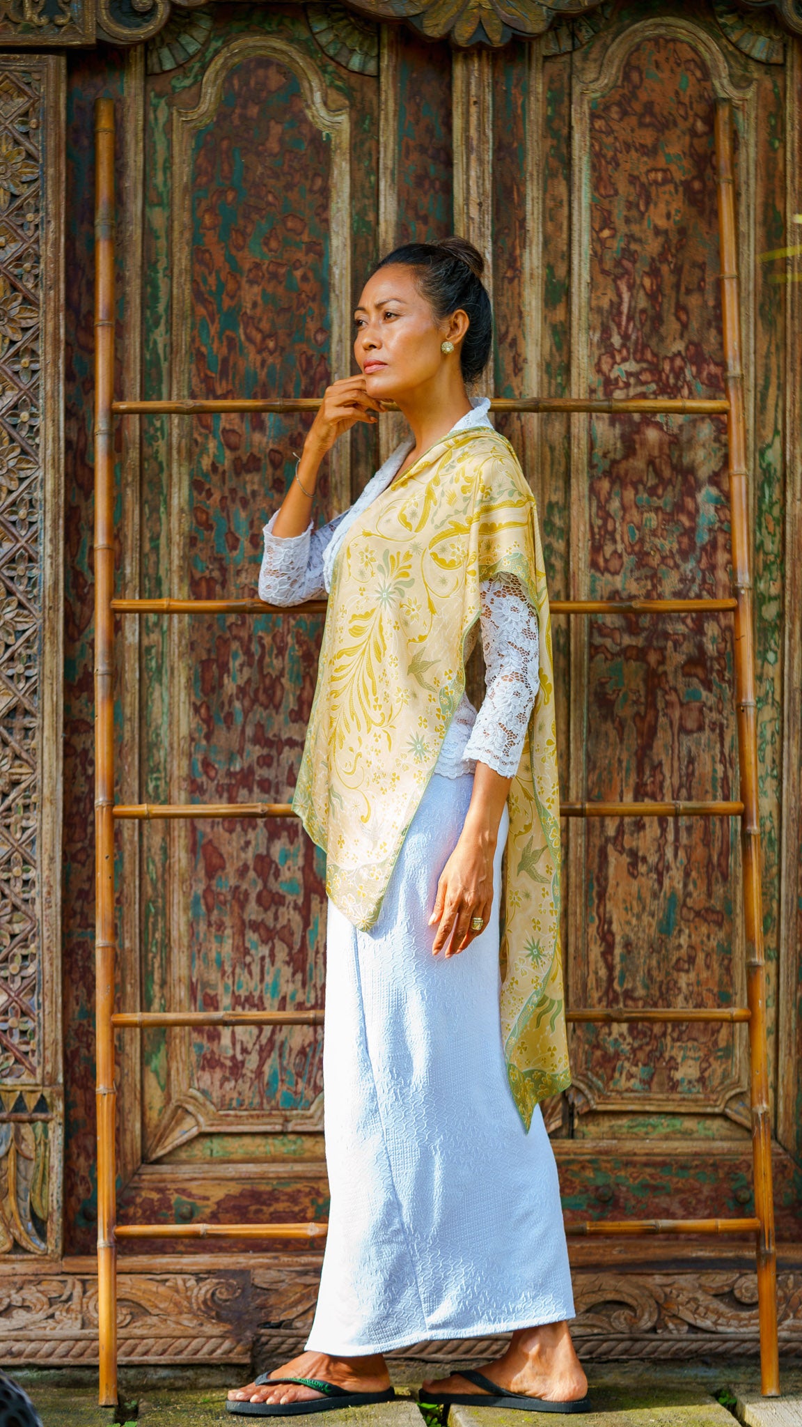 Kartini Series: Scarf in Trinil Green