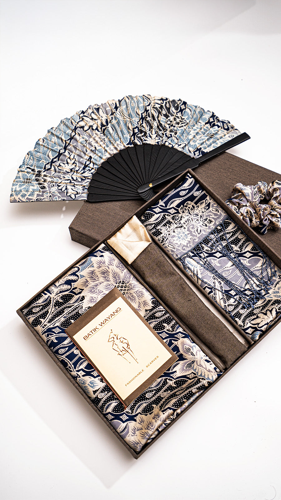 Sarong Set Deluxe in Antique