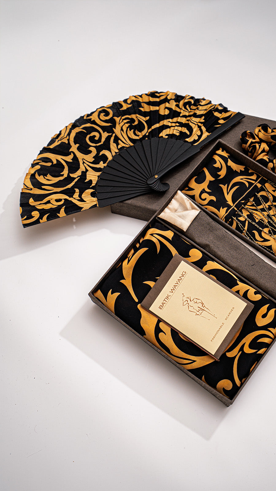 Sarong Set Deluxe in Lamora Black