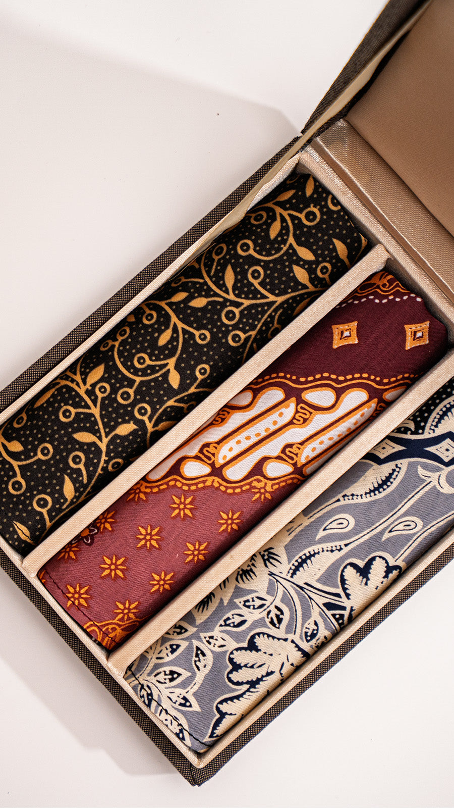 Handkerchief Set: The Heritage Trio