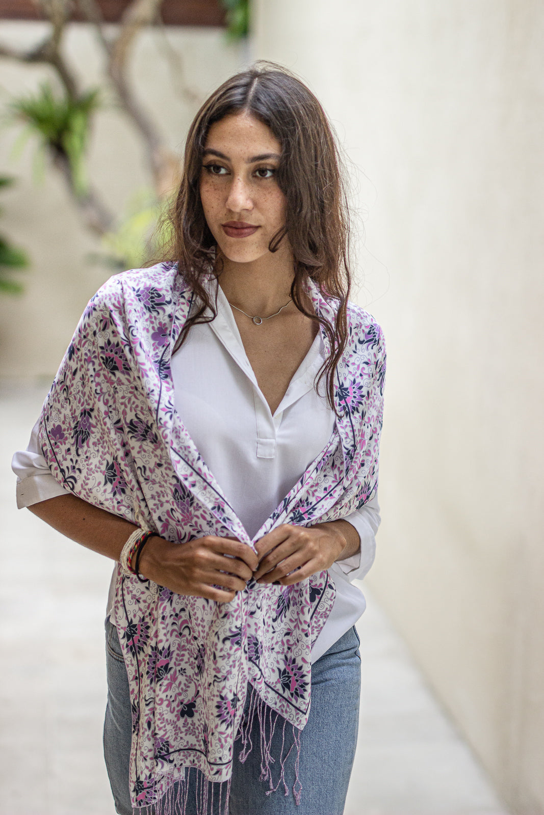 Rumbai Syal Teratai Ungu