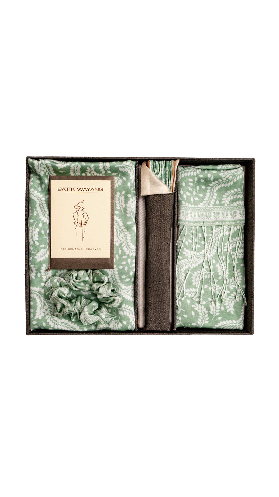 Sarong Set Deluxe in Daun Asem II Green