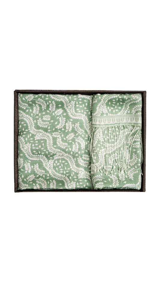 Sarong Set in Daun Asem II Green
