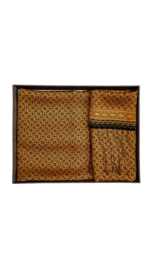 Sarong Set in Kawung Black