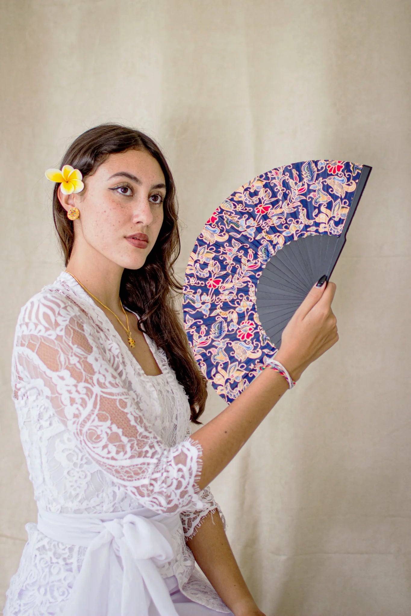 Fan in Singapore Blue