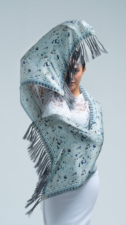 Shawl in Singapore Grey