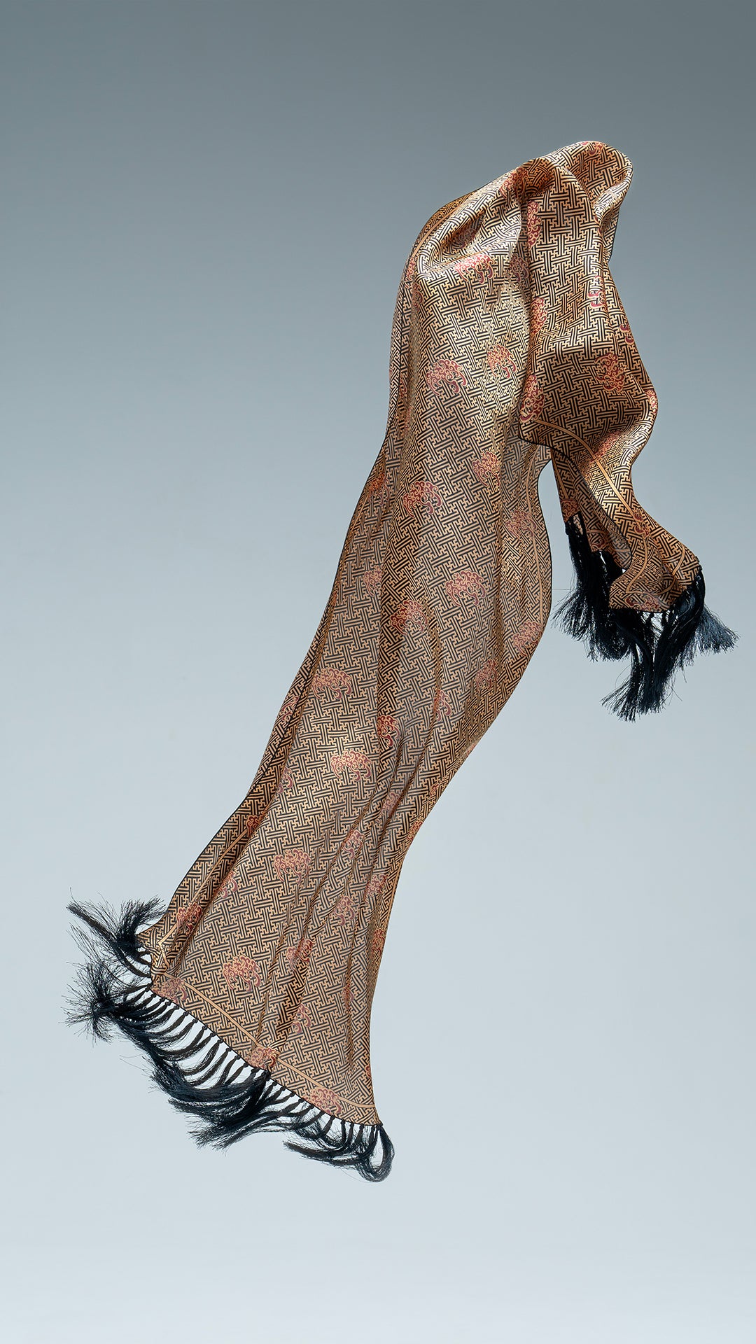 Shawl in Swastika Naga Black