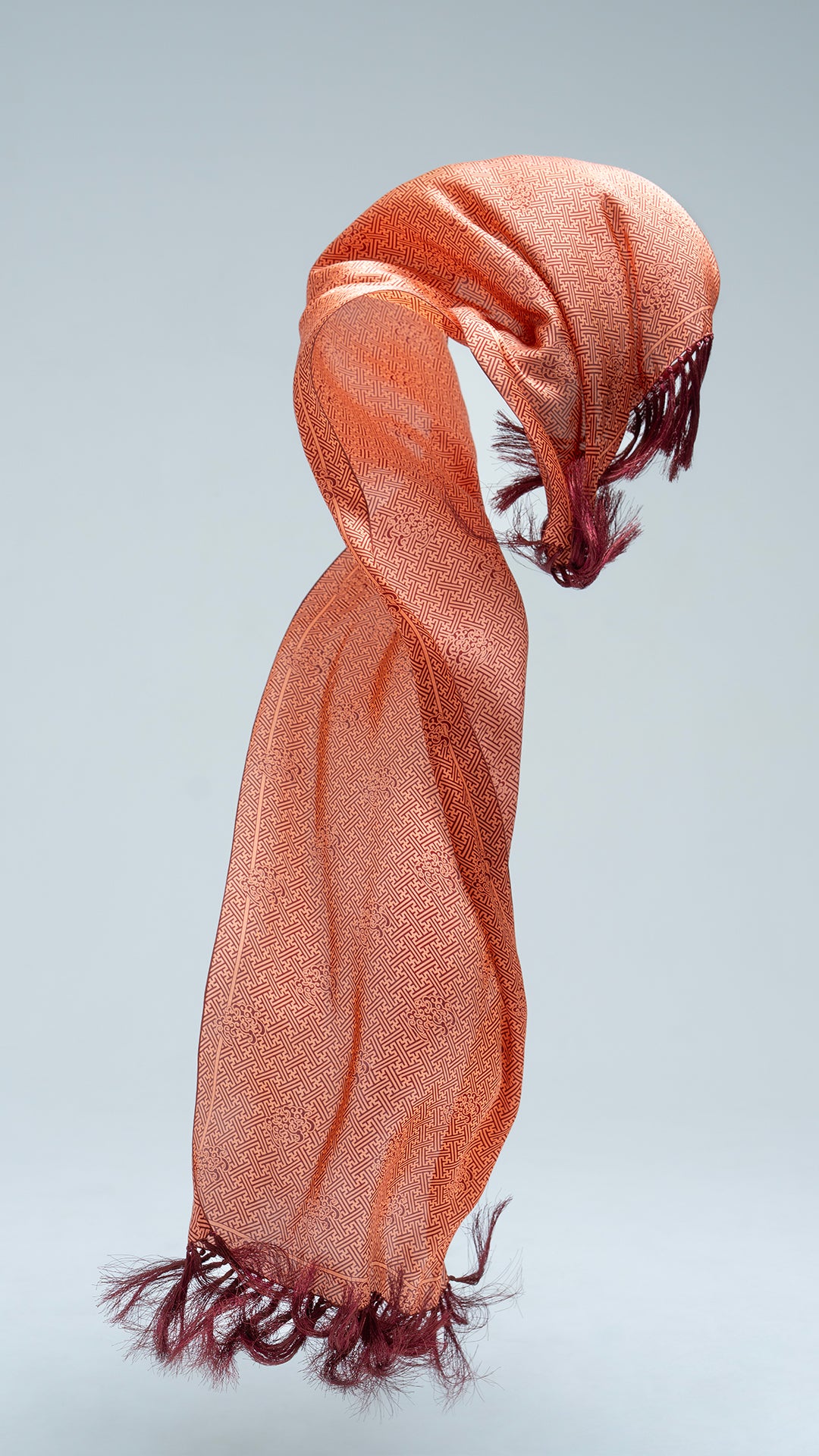 Selendang Swastika Naga Merah