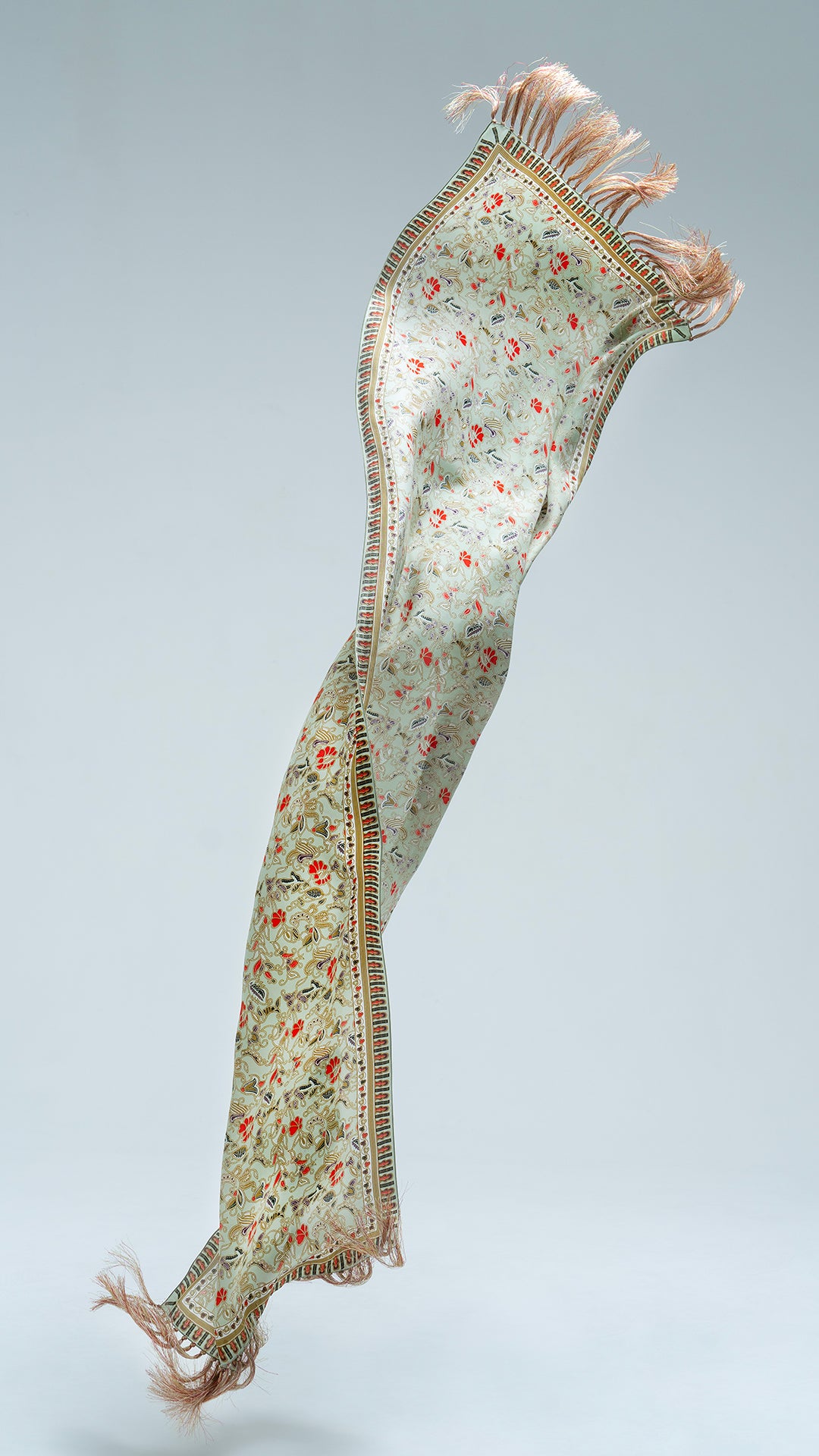 Shawl in Singapore Green