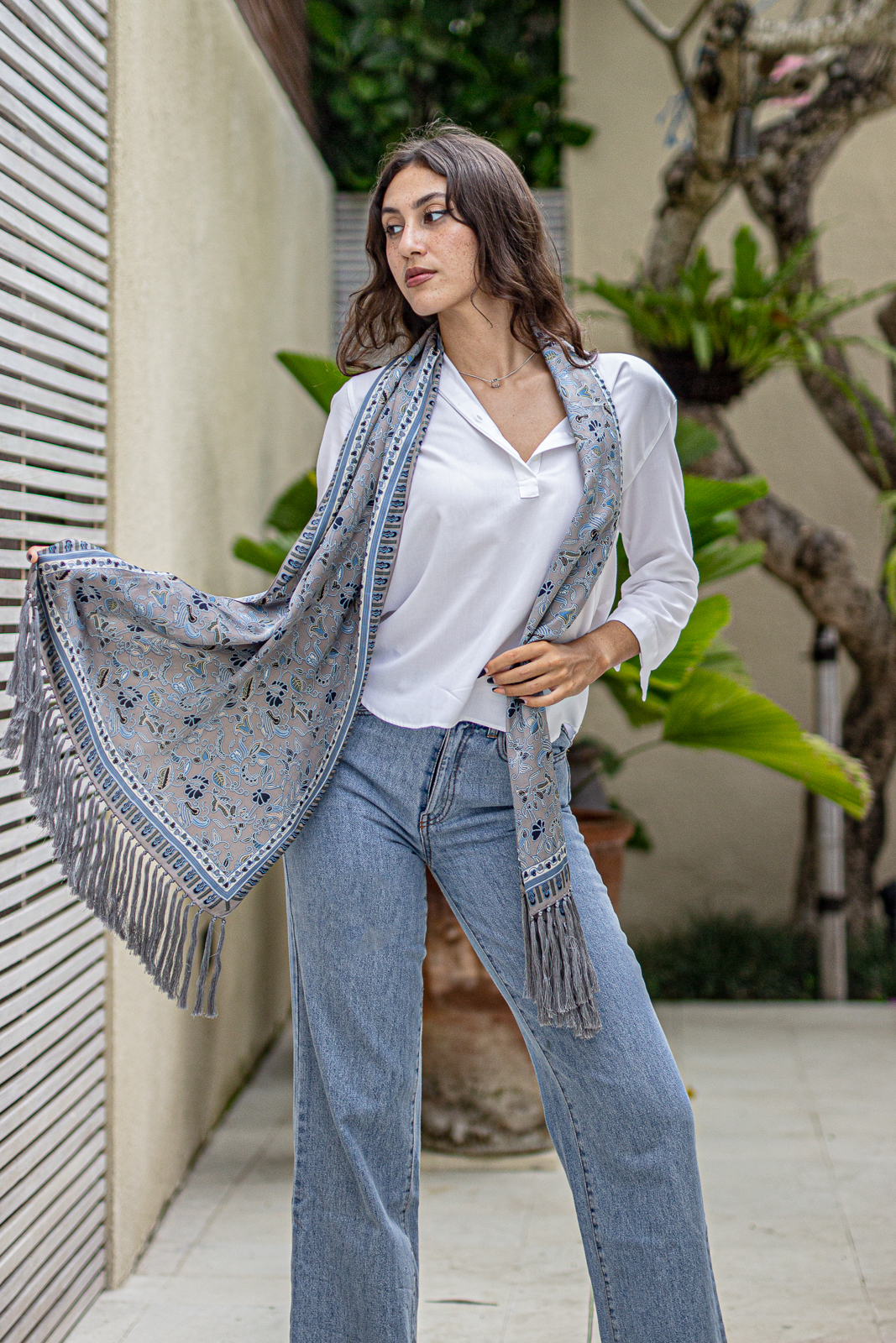 Shawl In Singapore Grey in Model 3rd Pose