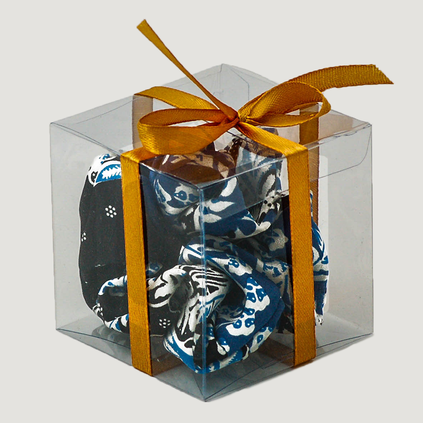 Scrunchie in Petrol in a Box