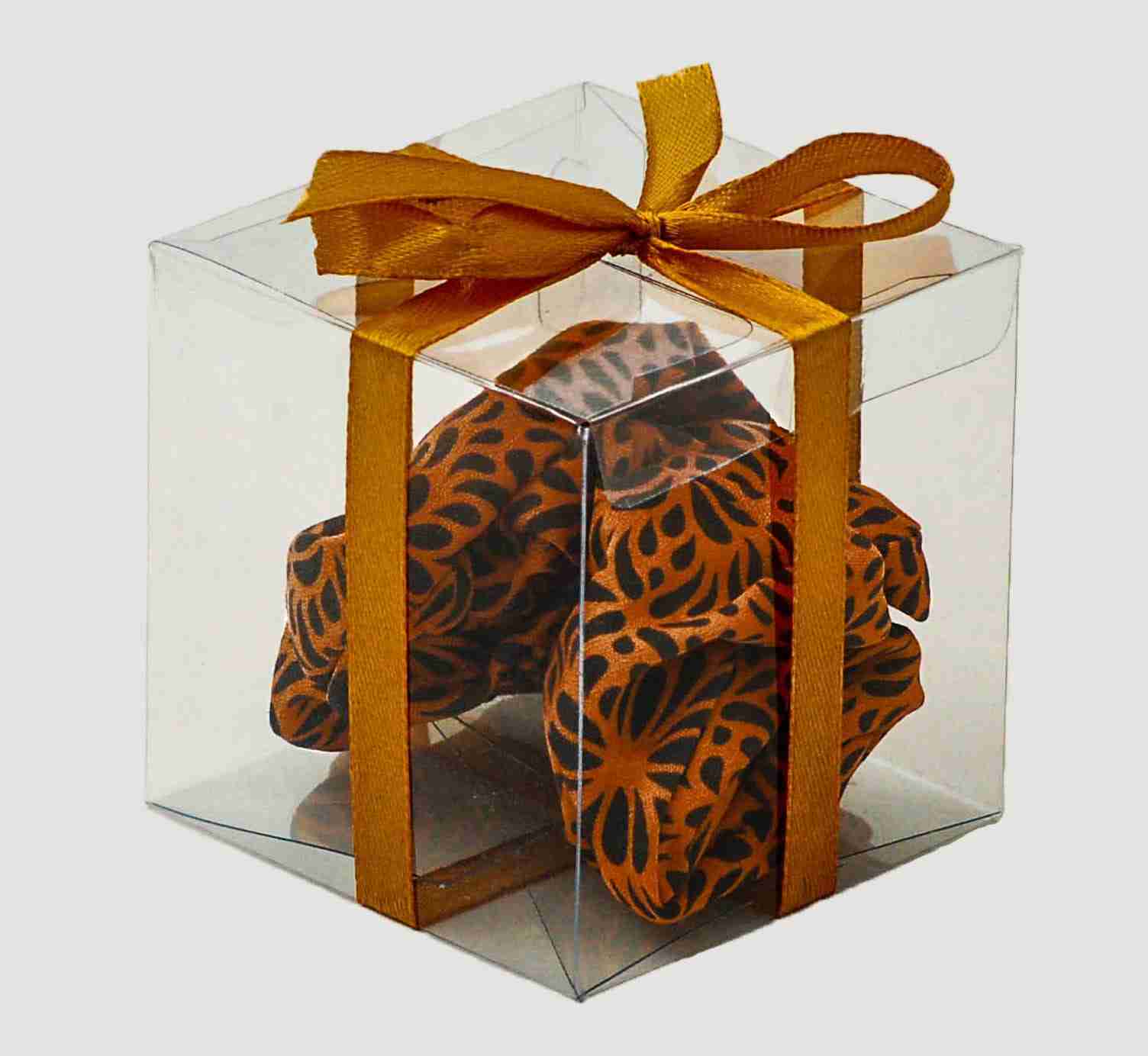 Scrunchie in Aster Orange in a Box