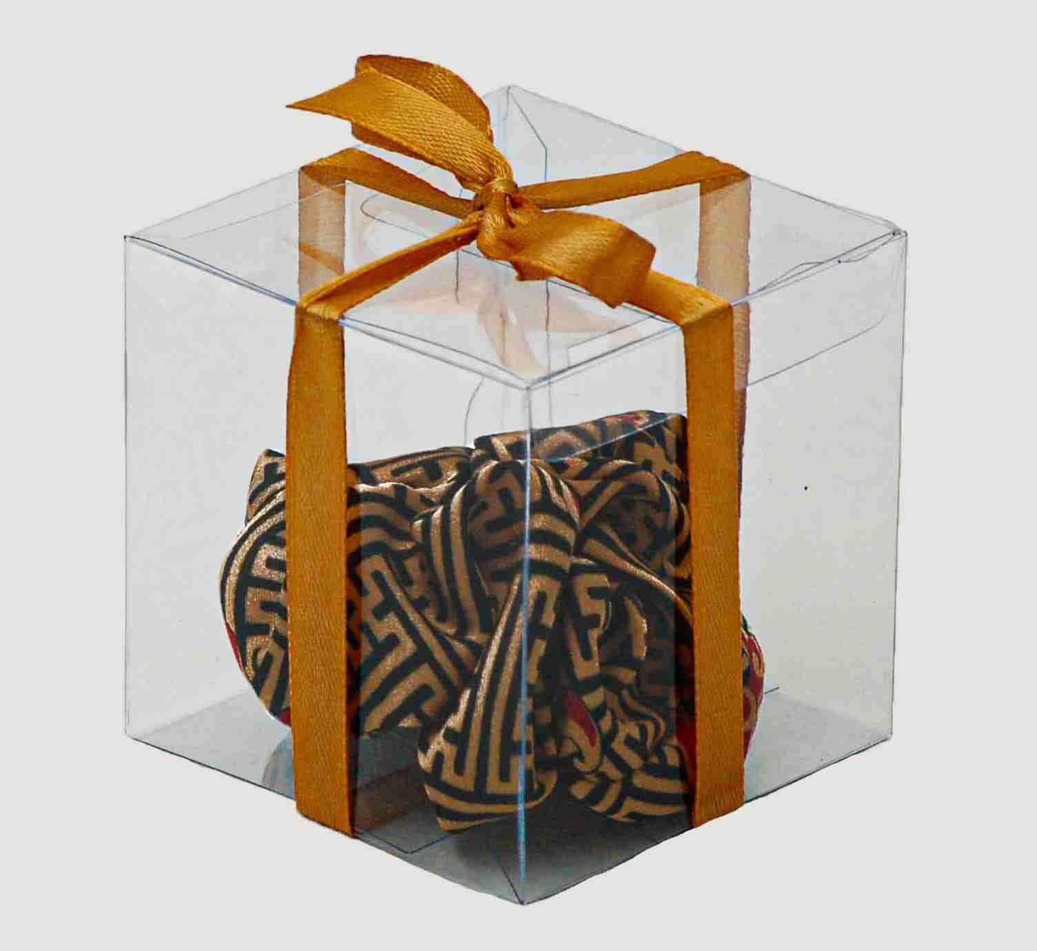 Scrunchie in Swastika Naga Black Gold in a Box
